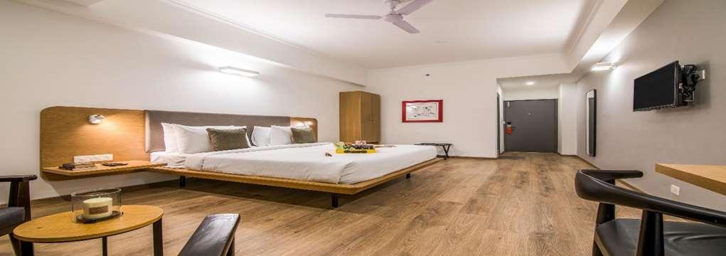 Oyo Townhouse 028 Corporate Suite Noida Habitación foto